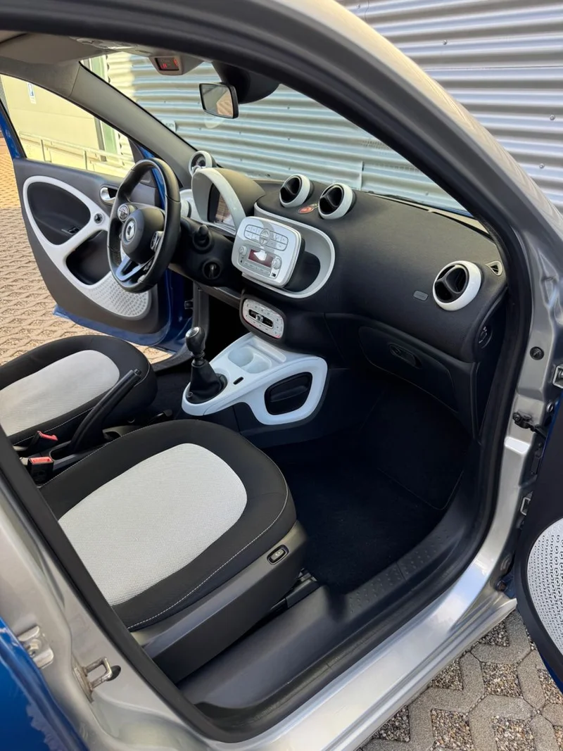 Smart ForFour – 12