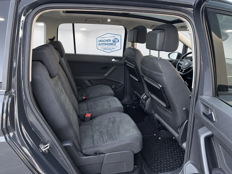 Volkswagen Touran – 19