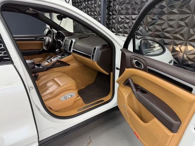 Porsche Cayenne – 35