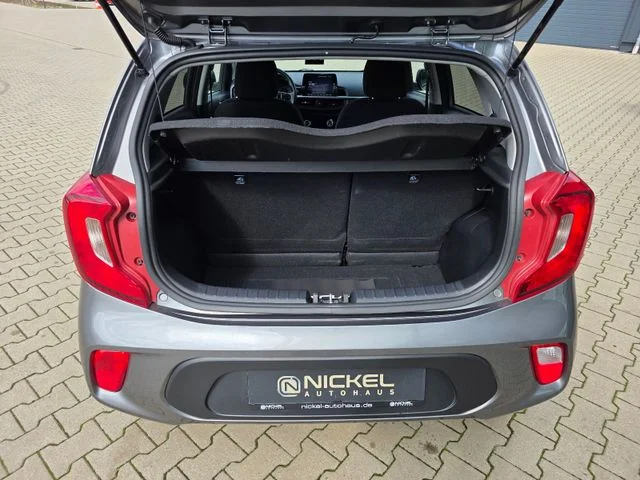 Kia Picanto – 8