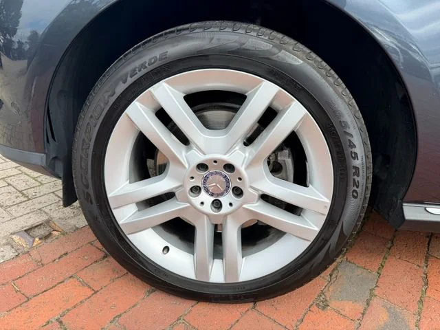 MERCEDES-BENZ ML 350 – 2