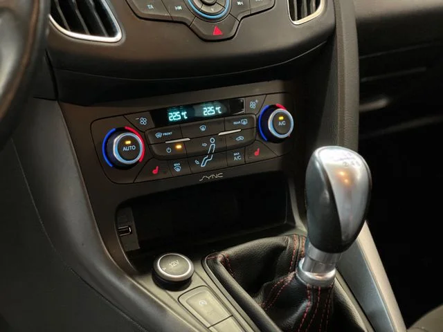 Ford Focus – 27
