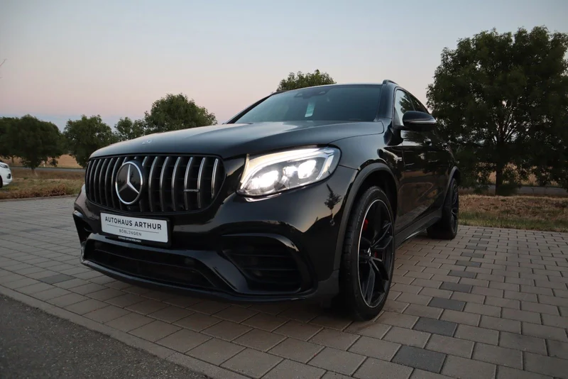 Mercedes-Benz GLC 63 AMG – 4