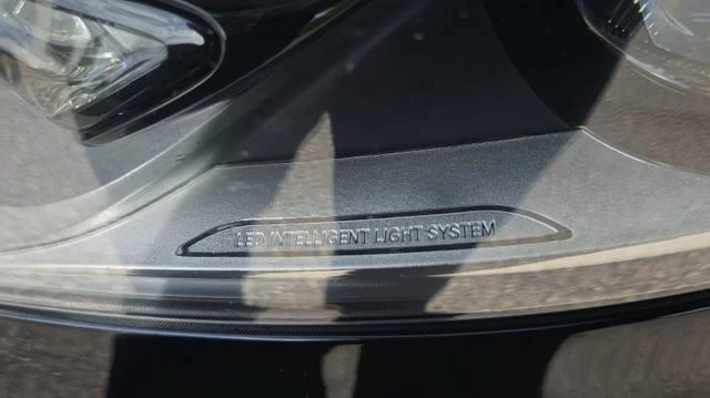 Mercedes-Benz V 220 – 9