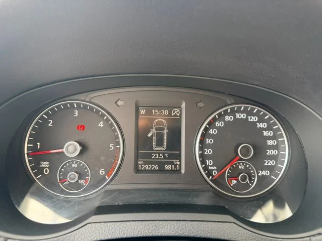 VW Sharan – 24