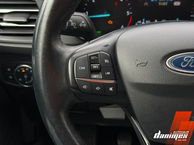 Ford Focus – 27