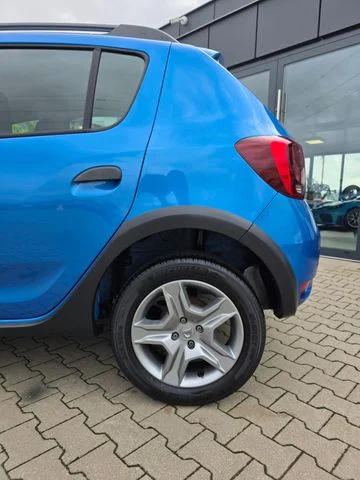 Dacia Sandero – 8