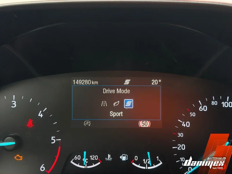 Ford Focus – 40