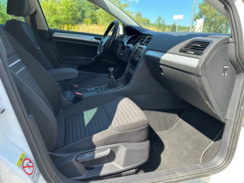 Volkswagen Golf VII (2012-) – 17