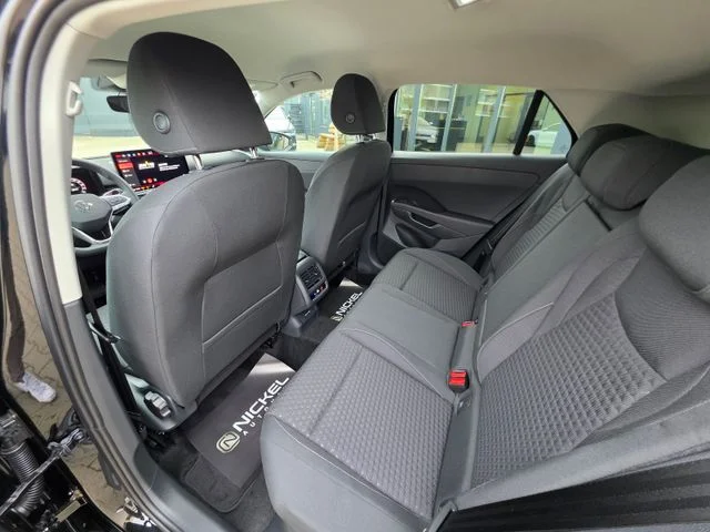 Volkswagen T-Roc – 28