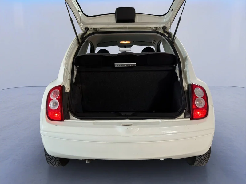 Nissan Micra – 10