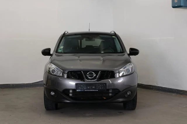 NISSAN Qashqai – 2