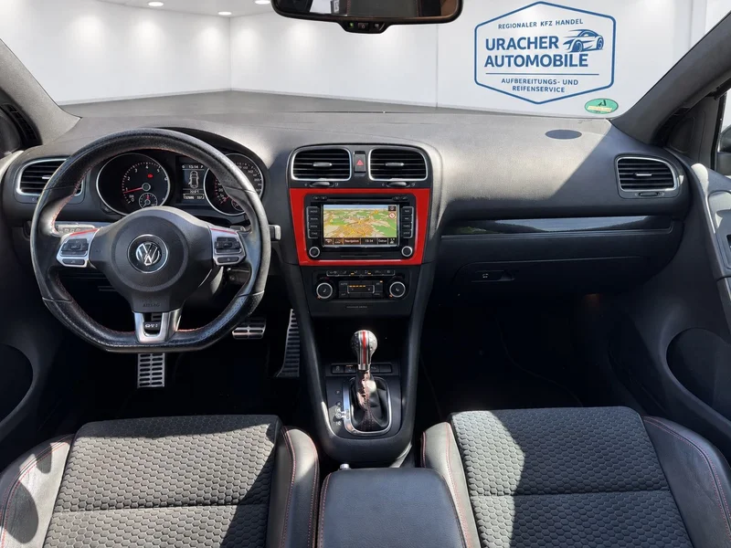 Volkswagen Golf – 14