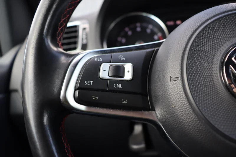 Volkswagen Polo – 24