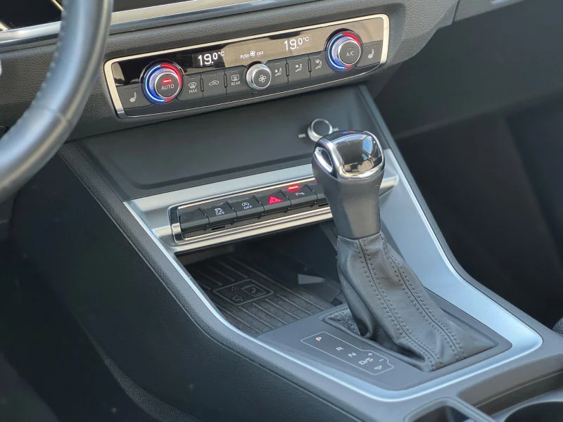 Audi Q3 – 17