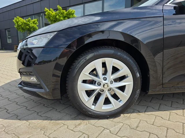 Škoda Octavia – 13