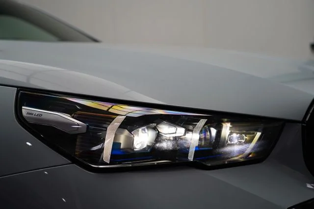 BMW 520 – 9
