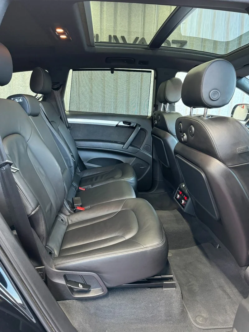 Audi Q7 – 14