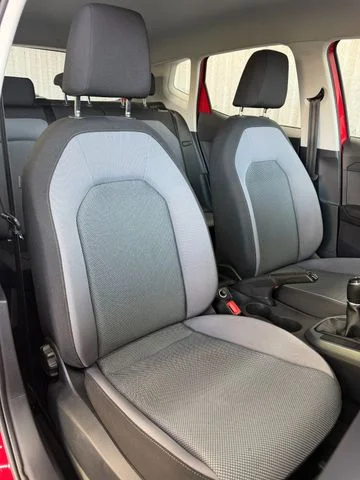 Seat Arona – 17