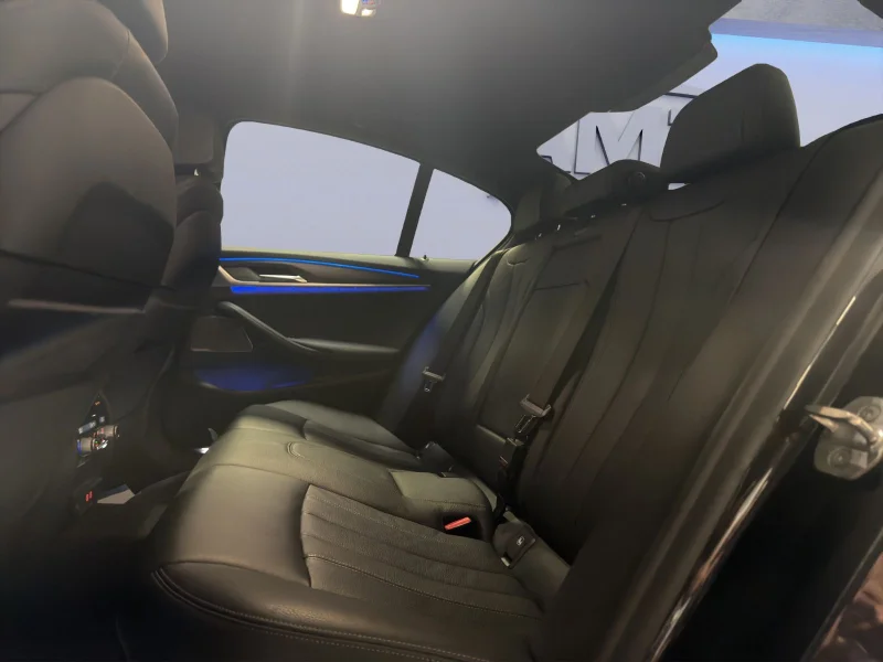 BMW M550 – 22