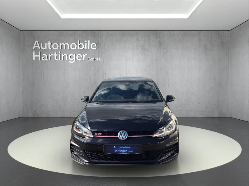 Volkswagen Golf – 2