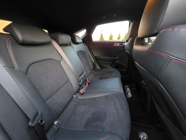Kia pro cee'd / ProCeed – 22
