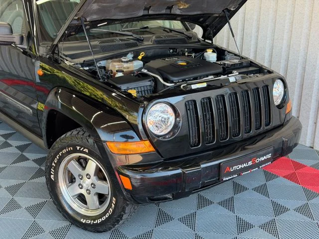 Jeep Cherokee – 9