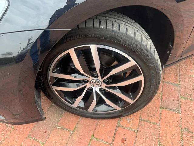 Volkswagen Golf – 19