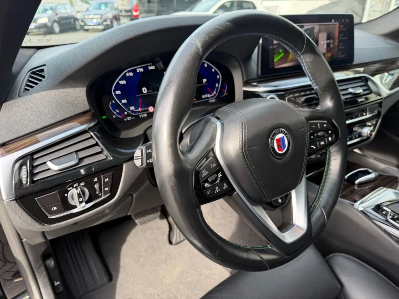 Alpina B5 – 13