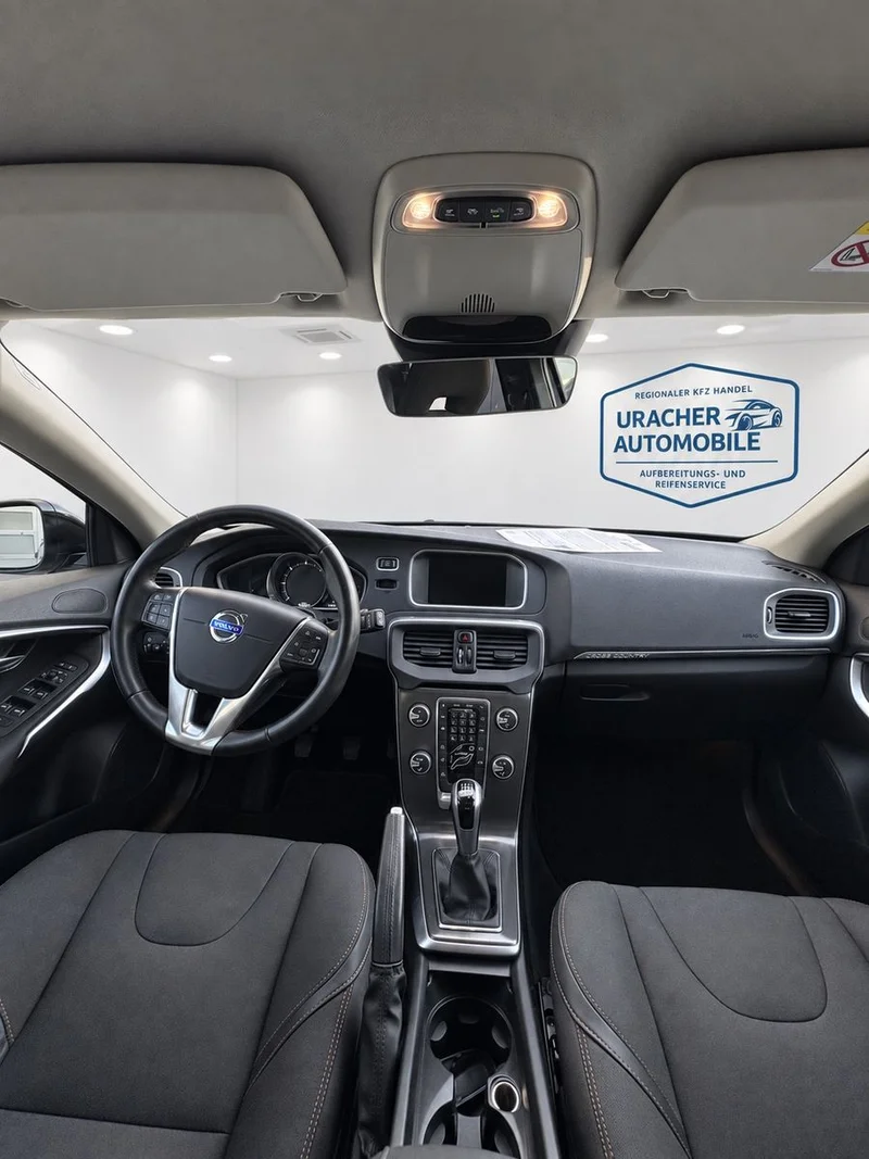 Volvo V40 CC – 13