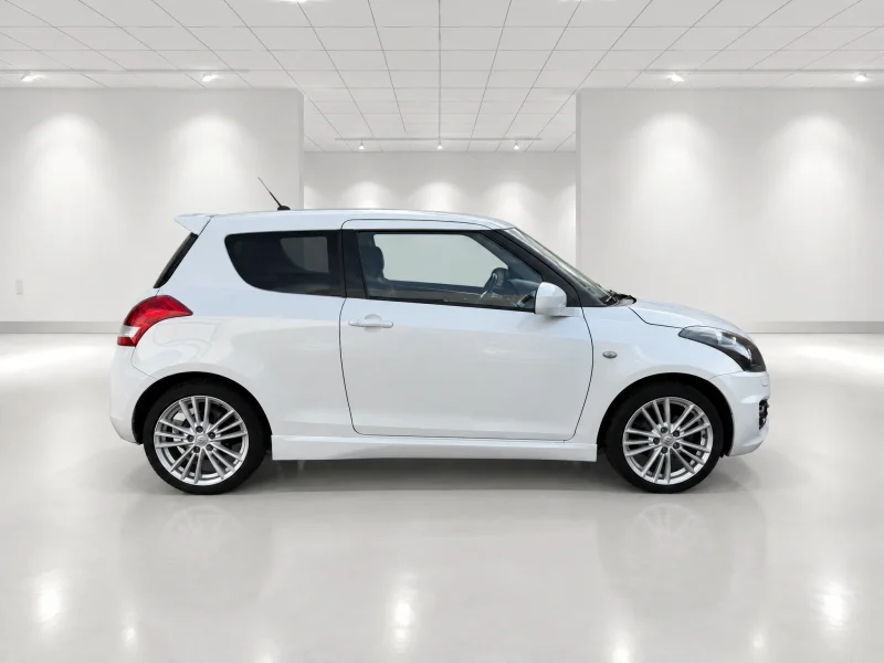 Suzuki Swift – 5