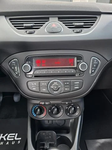 Opel Corsa – 32