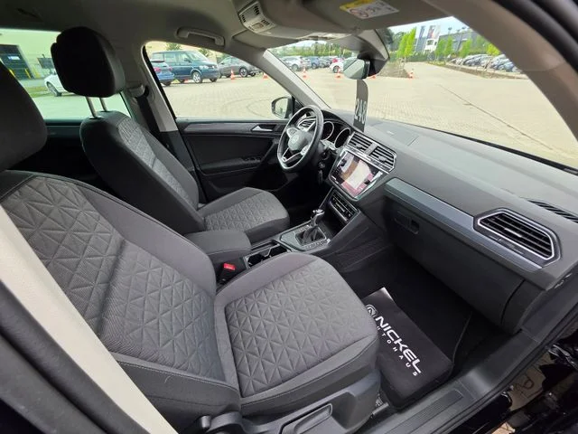 Volkswagen Tiguan – 19