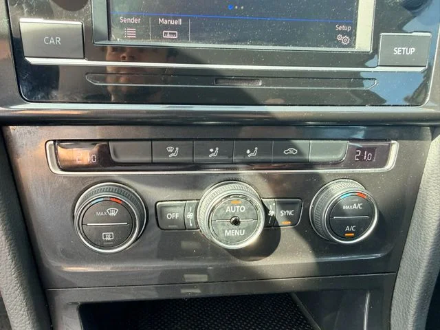 VW Golf – 18