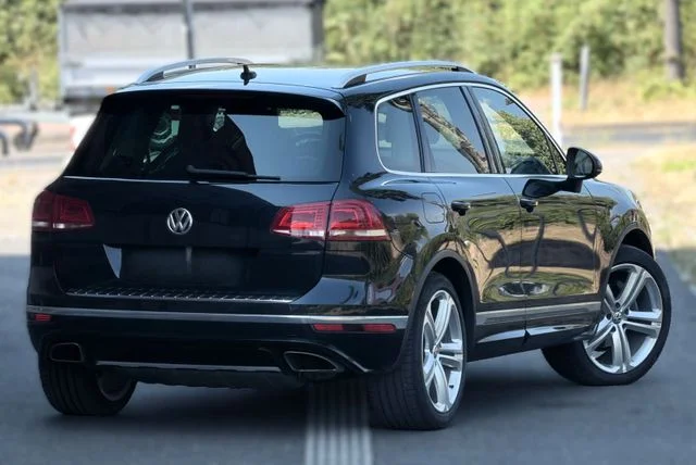 VW Touareg II (2010-) – 5