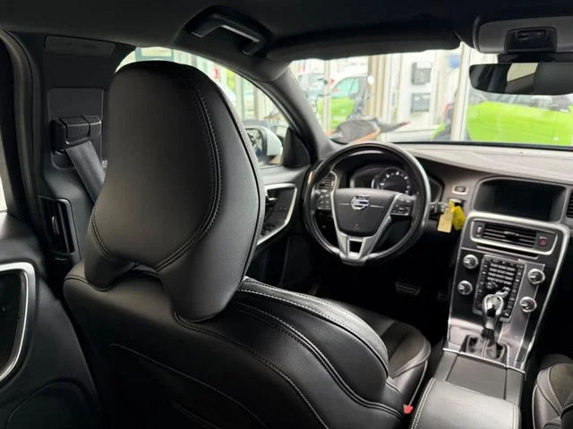 Volvo V60 – 14