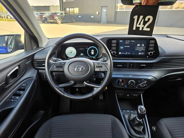 Hyundai i20 – 33