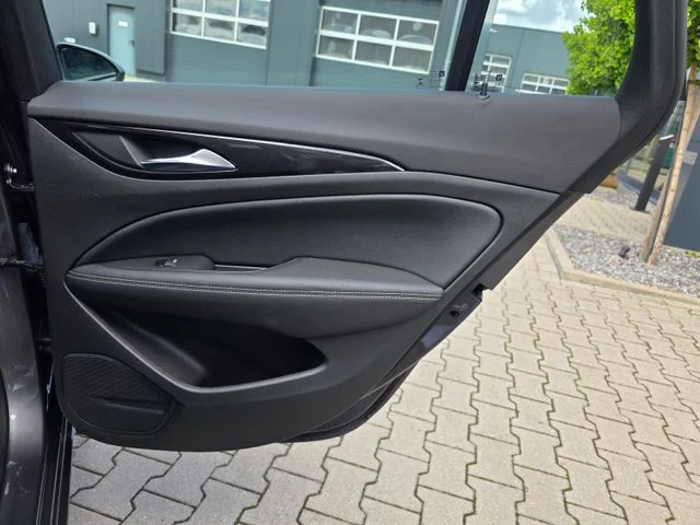 Opel Insignia – 26