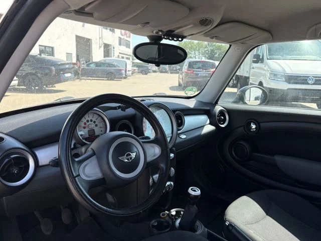 Mini ONE – 5