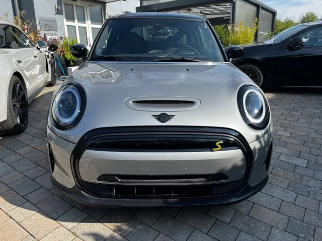 Mini COOPER SE – 2