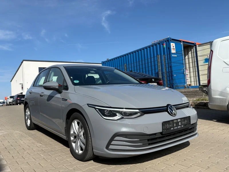 Volkswagen Golf – 2