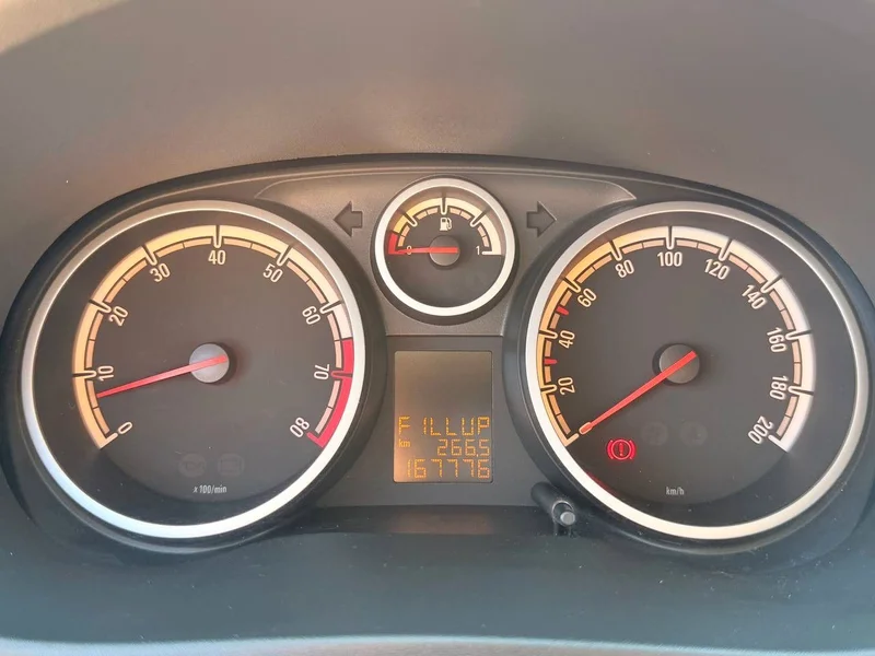 Opel Corsa D (2006-2014) – 20