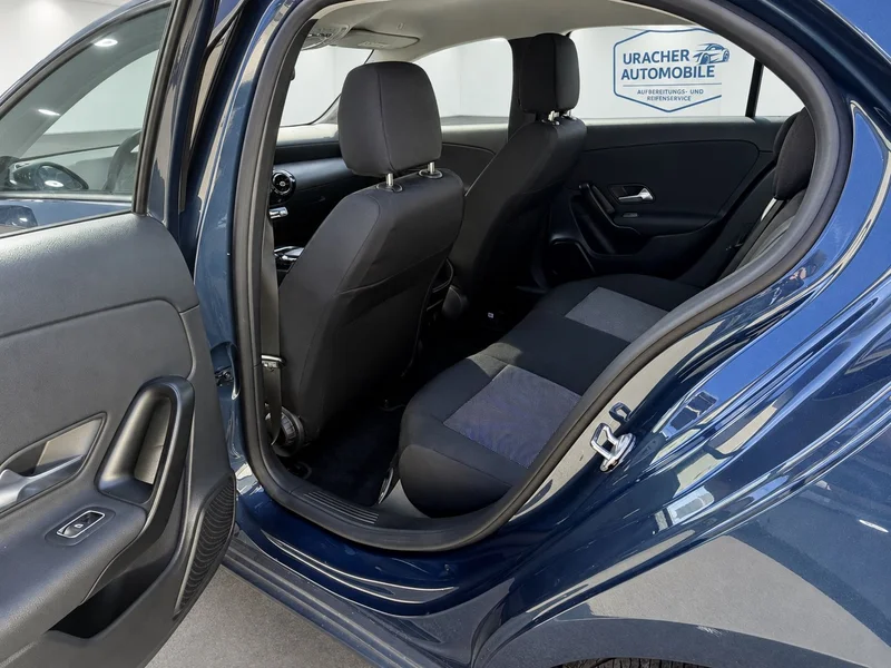 Mercedes-Benz A 200 – 9