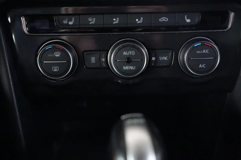 Volkswagen Tiguan – 25