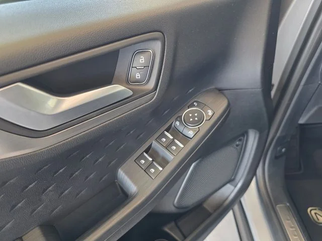 Ford Kuga – 34