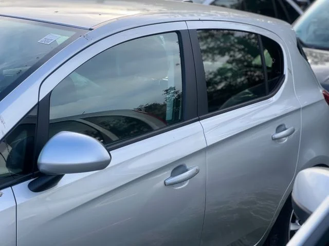 Opel Corsa – 8