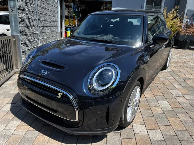 Mini COOPER SE – 3