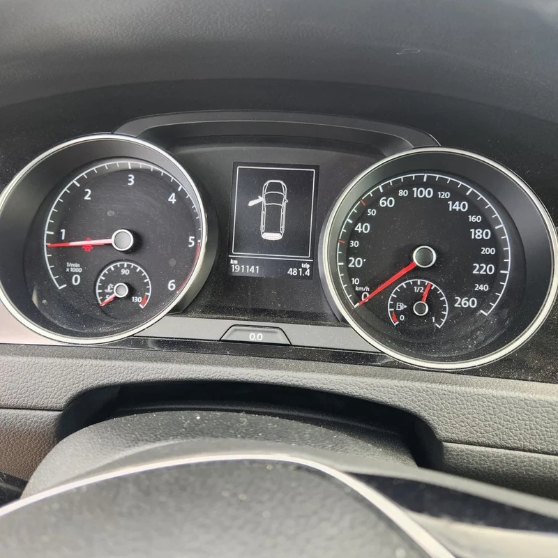 Volkswagen Golf – 19