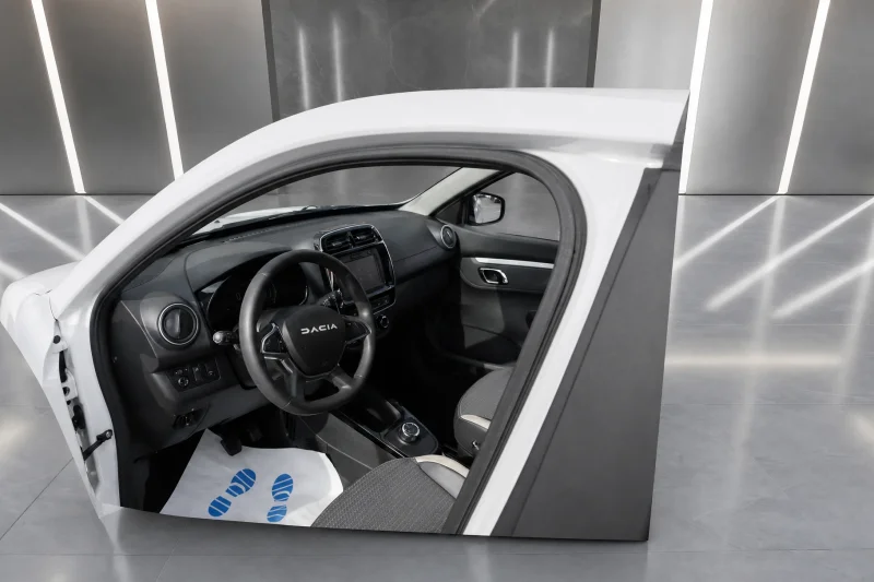 Dacia Spring – 13