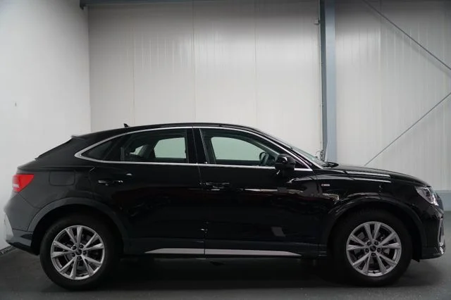 AUDI Q3 – 4